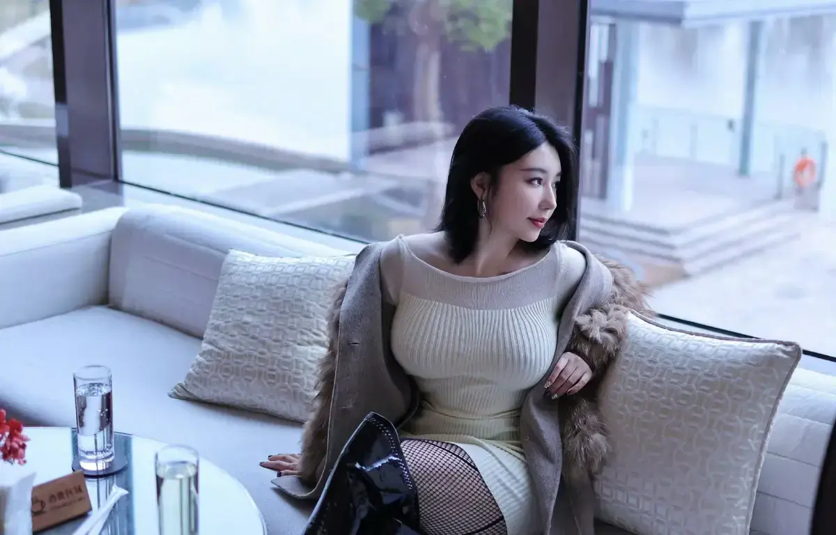 eliy《教母三人行》1080P高清完整版免费观看 _《教母三人行》超清无删减版免费观看入口 _三人行导演剪辑版_全季合集完整版在线免费看_教母三人行流畅观影 -VS影视_正片完整版未删减放送