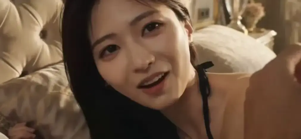AI黄果真人短剧《B中爱情故事》全集超高清在线观看-重逢篇高三爱情故事HD蓝光未删减-阿里云盘一键转存资源下载-星空影院免费播放